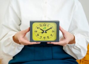 JR東日本　みどりの駅時計BOOK